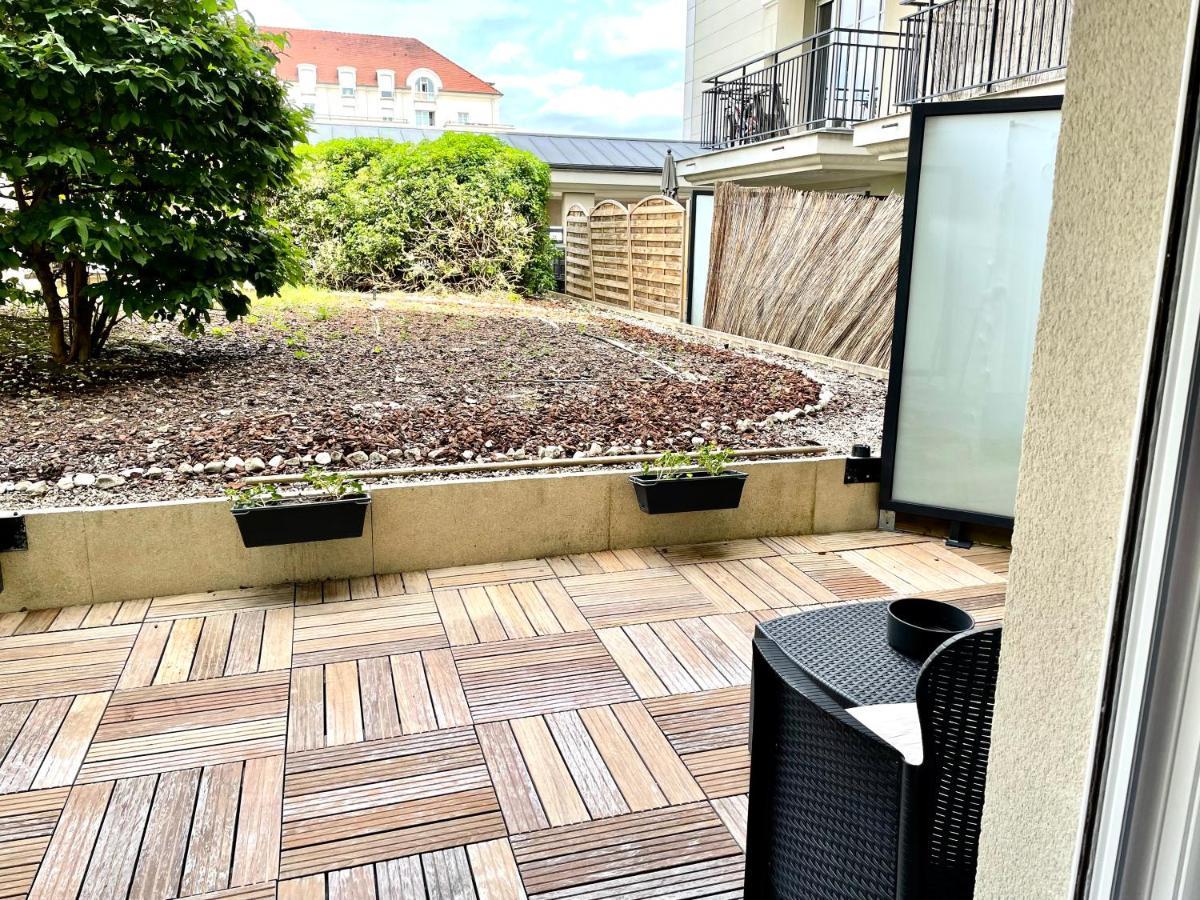 Studio Disneyland Paris 2 - Terrasse Μπισί-Σεν Ζορζ Εξωτερικό φωτογραφία